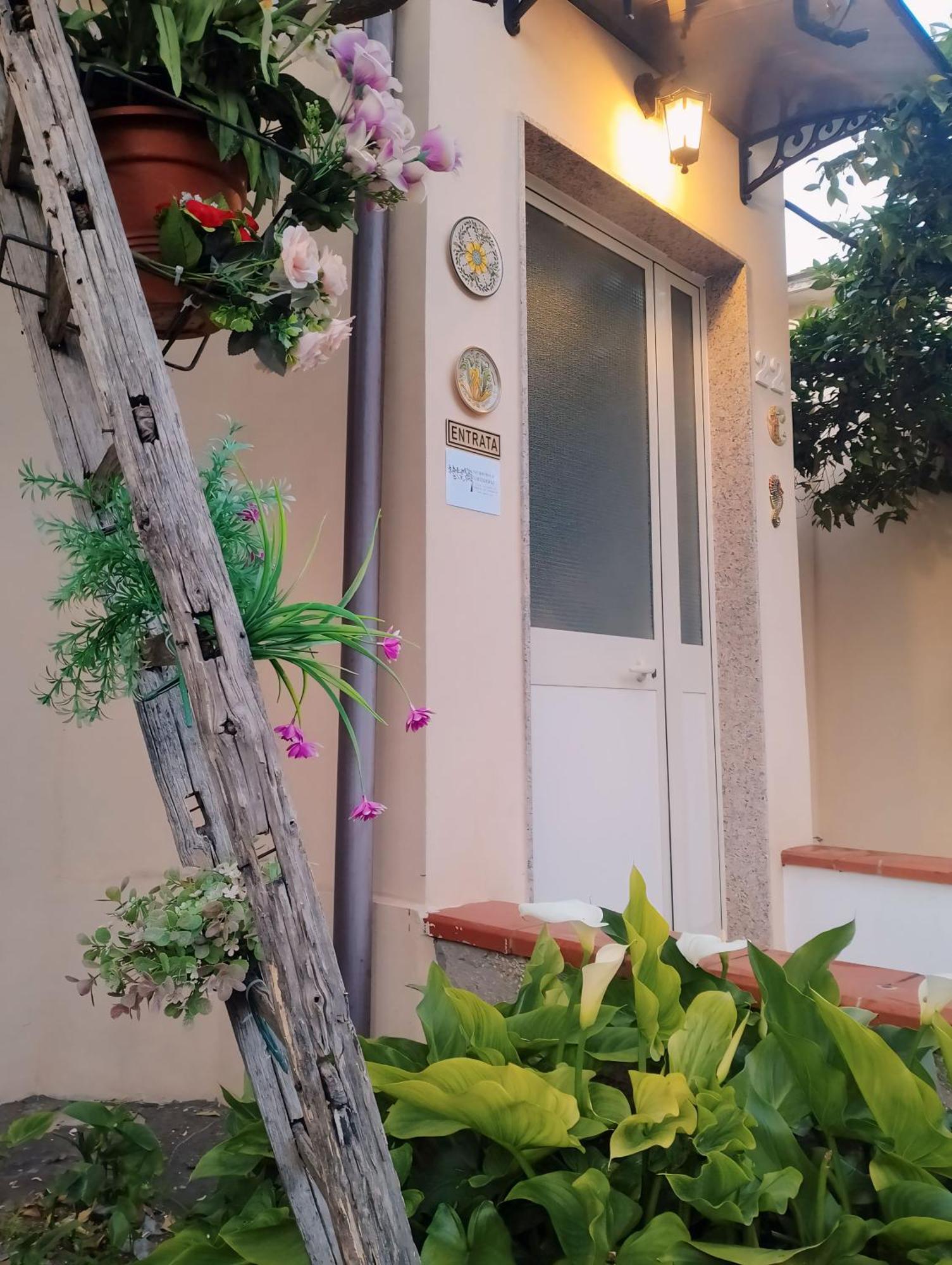 Ferienwohnung Nel Giardino Di Nunziatina Syrakus Exterior foto